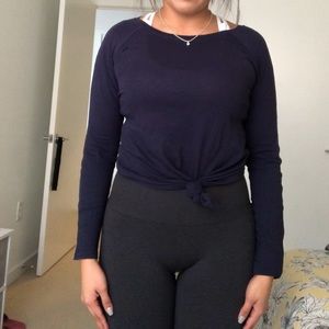 Lululemon long sleeve in navy blue